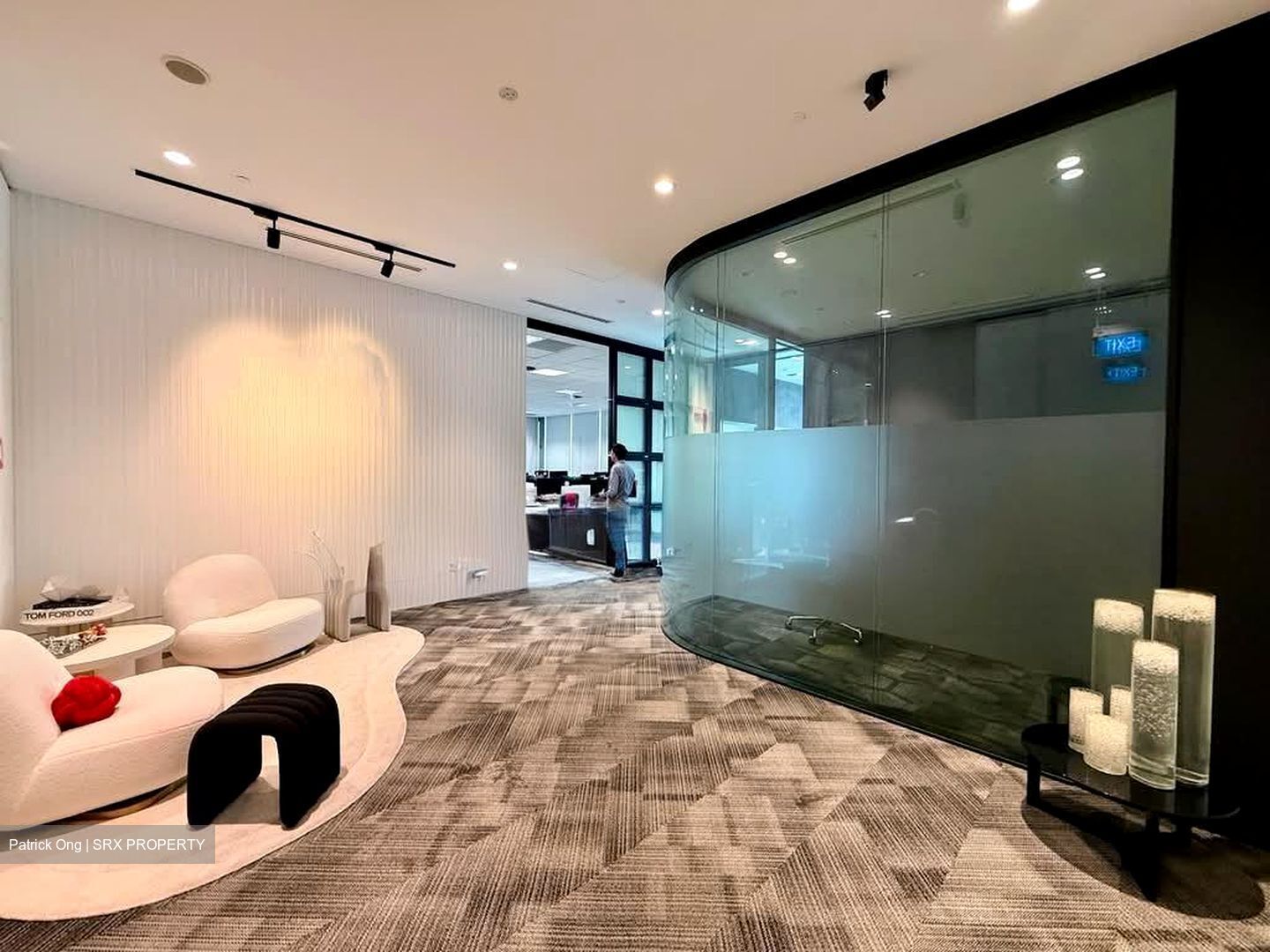 Capitagreen (D1), Office #570506851
